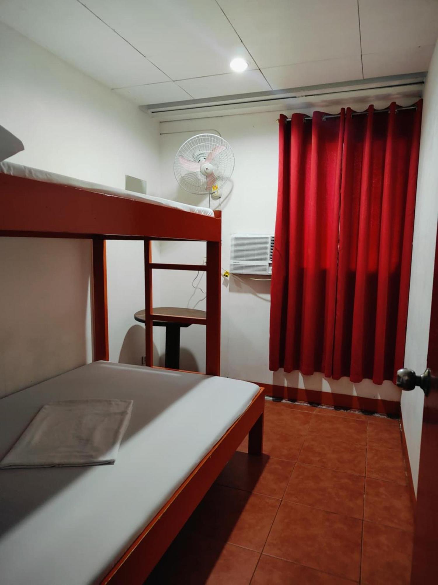 Stay Malate Manila Zewnętrze zdjęcie