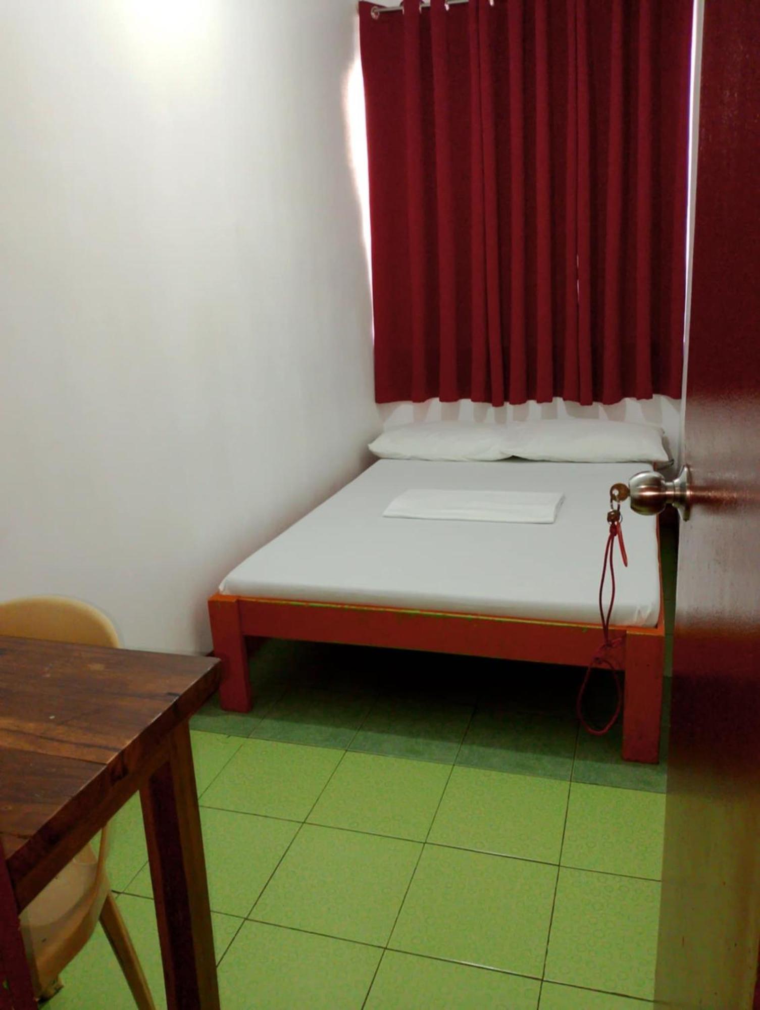 Stay Malate Manila Zewnętrze zdjęcie